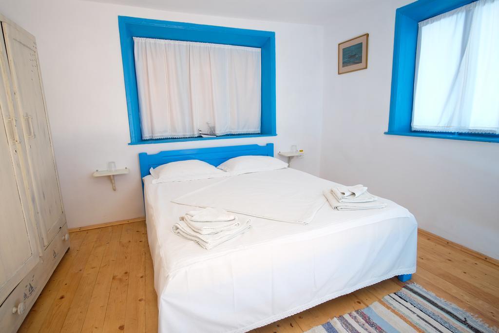 La Lipoveni Hotel Jurilovca Buitenkant foto