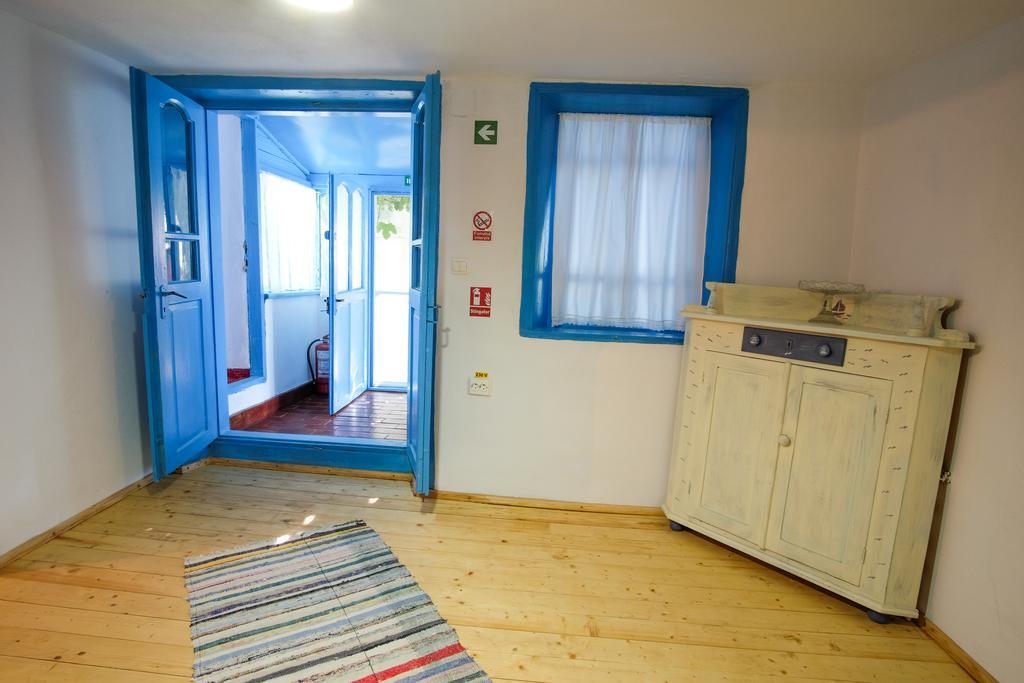 La Lipoveni Hotel Jurilovca Buitenkant foto